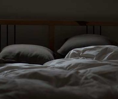 foto de cuarto con chinches de cama